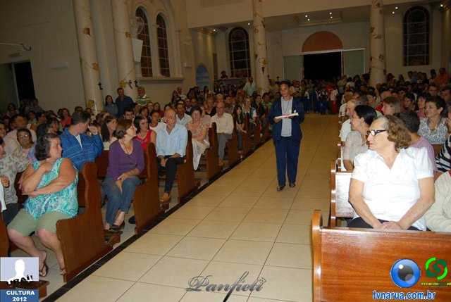 26-05_2012_Missa_Aniversario_Urai_33.jpg