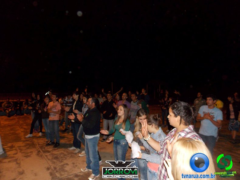 08-09-2013_1_Acampa_Jovem_109.jpg
