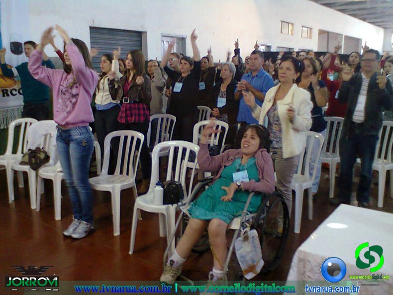 21-04-2013_encontro_cura_libertacao_07.jpg