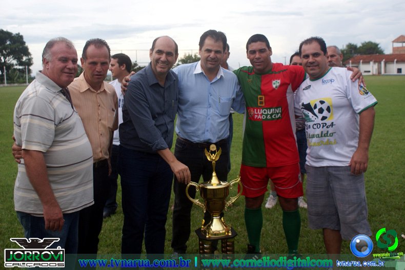 DSC08040.jpg