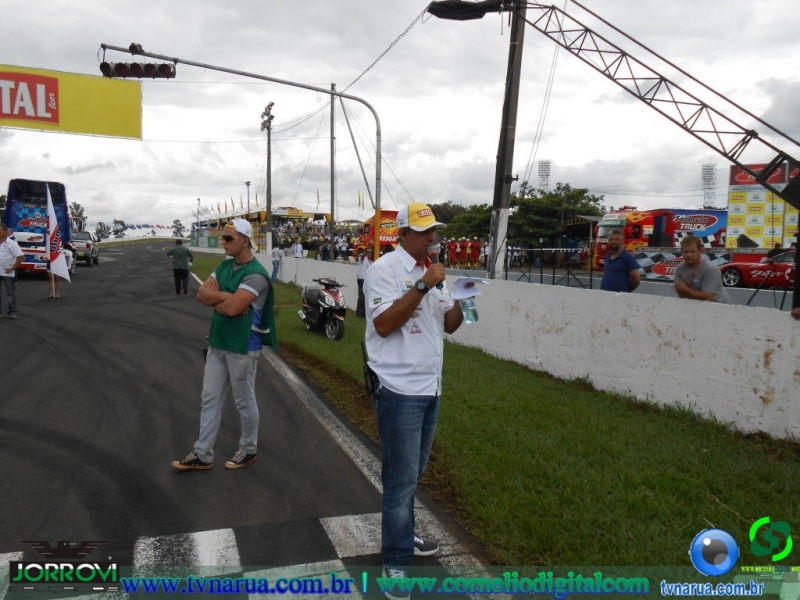 07-04-2013_formula_truck_036.jpg