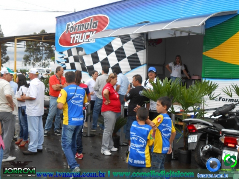 07-04-2013_formula_truck_325.jpg