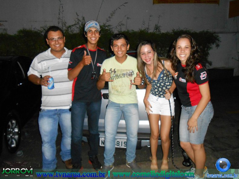 12-03-2013_Diego_Vinicius_Posto_Gasolina_2801929.jpg