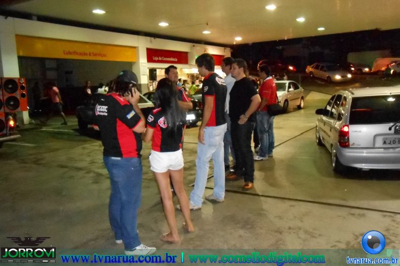 12-03-2013_Diego_Vinicius_Posto_Gasolina_2802129.jpg