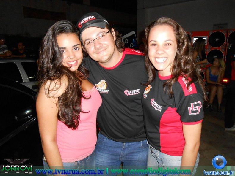 12-03-2013_Diego_Vinicius_Posto_Gasolina_2805129.jpg