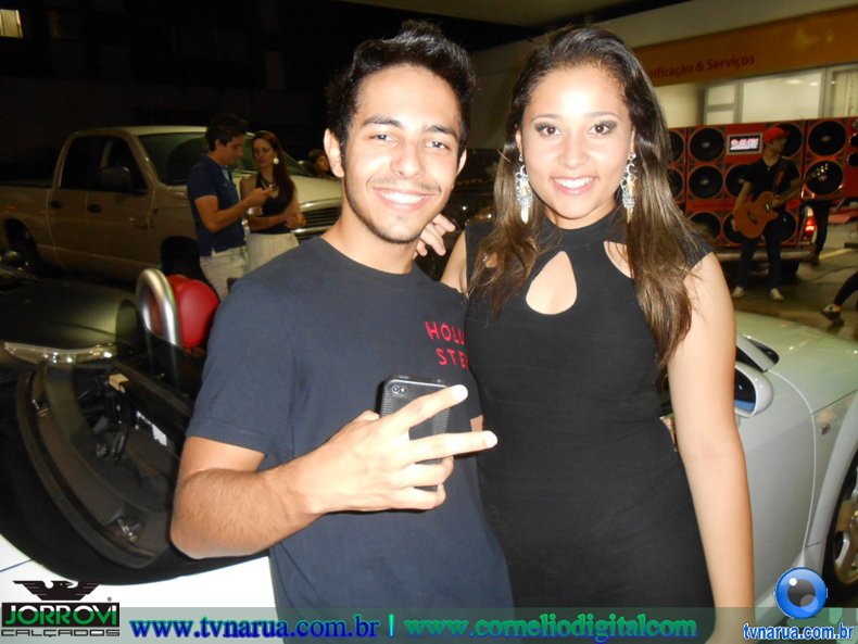 12-03-2013_Diego_Vinicius_Posto_Gasolina_2811029.jpg