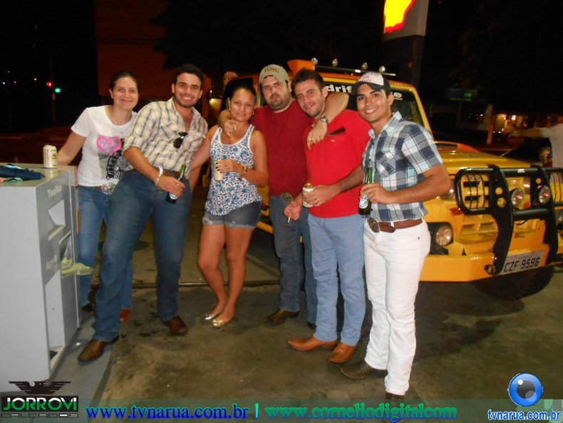 12-03-2013_Diego_Vinicius_Posto_Gasolina_2815029.jpg