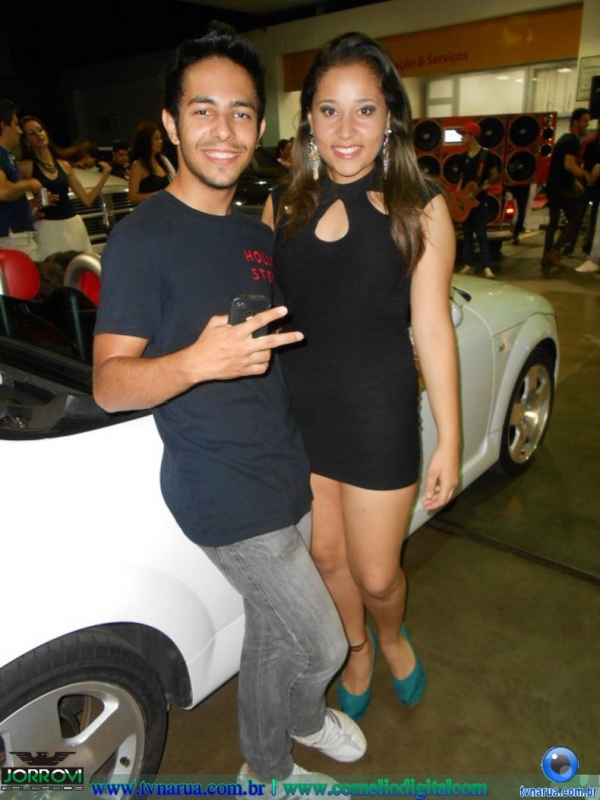 12-03-2013_Diego_Vinicius_Posto_Gasolina_2810929.jpg