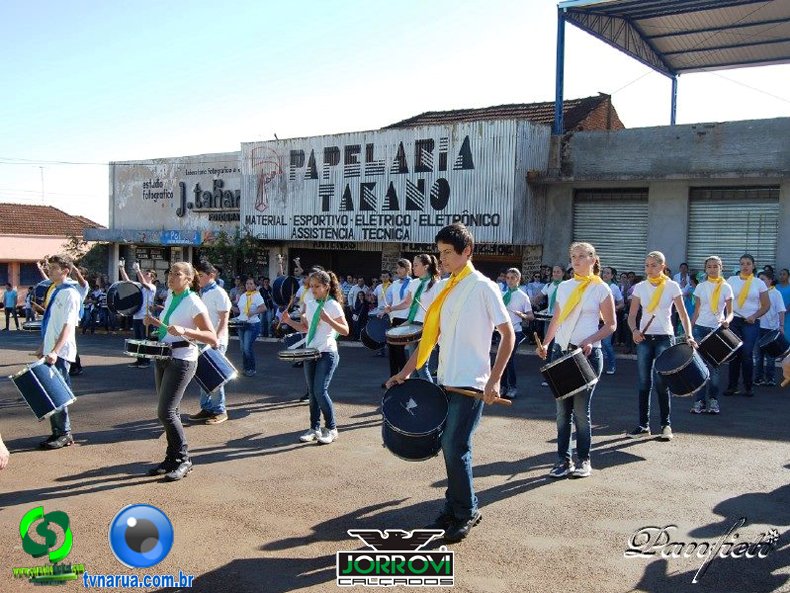 07-09-2013_7_Setembro_Urai_009.jpg