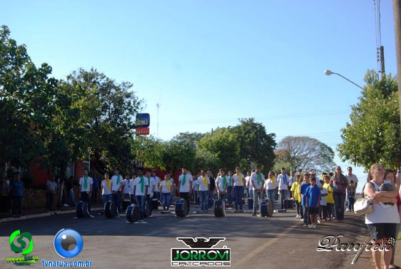07-09-2013_7_Setembro_Urai_082.jpg