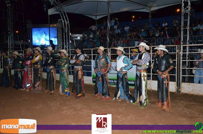 14-06-2015_expoasa_humberto_ronaldo_082.jpg