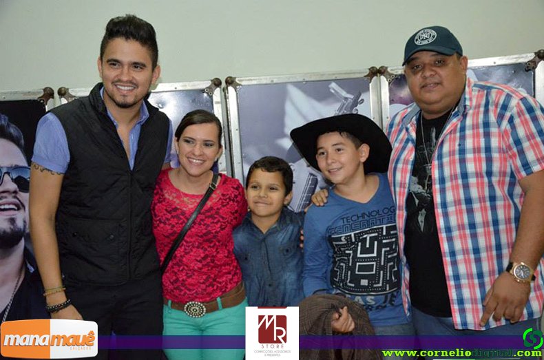 14-06-2015_expoasa_humberto_ronaldo_100.jpg