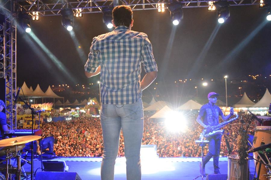 12-06-2015_expoasa_israel_novaes_110.jpg