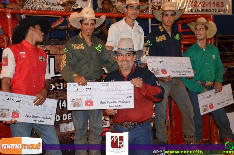 14-06-2015_expoasa_final_rodeio_038.jpg