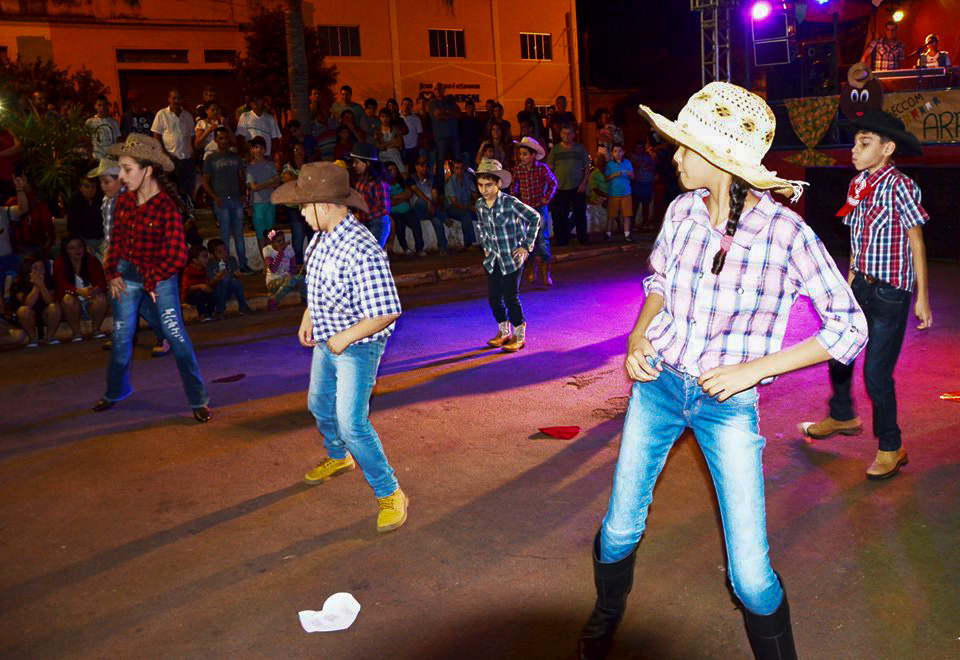 03-07-2018_Festa_Junina_Andira_18.jpg