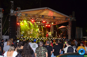 Filename=DSC_5566.jpg
Filesize=323KiB
Dimensions=960x636
Date added=Aug 06, 2024 DSC_5566.jpg