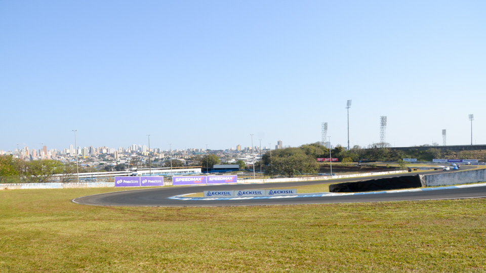 DSC_7007.jpg