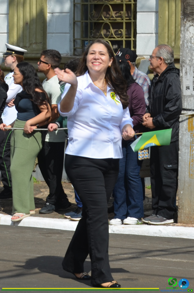 DSC_9001-2.jpg
