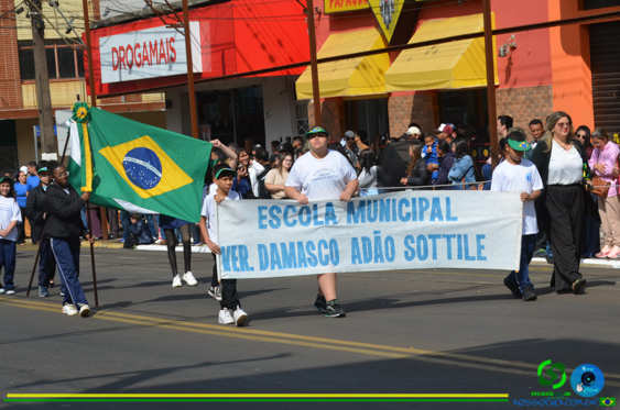 DSC_8963.jpg