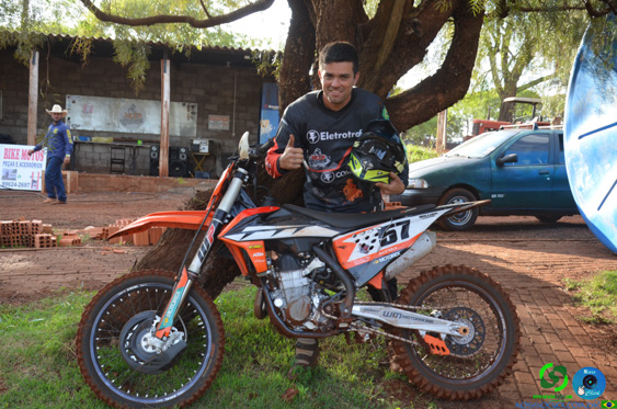 Filename=DSC_8490.jpg
Filesize=359KiB
Dimensions=960x636
Date added=Oct 26, 2025 DSC_8490.jpg