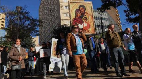 REFLEXÃO ESPIRITUAL Caminhada no Calçadão abre a Semana da Família em Londrina
