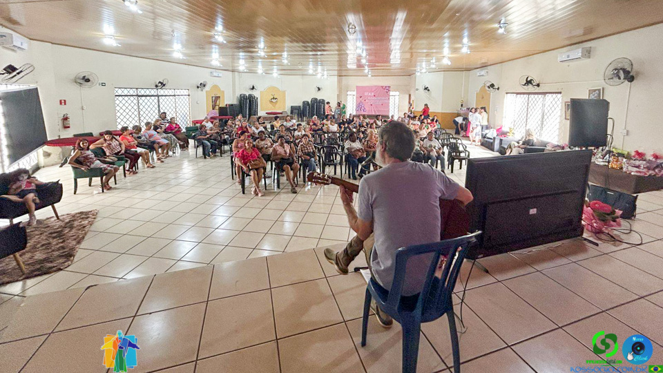 Prefeitura Realiza Homenagem em Comemorao ao Dia das Mes