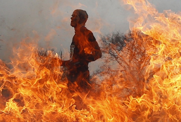 Homem é preso após incendiar enteado de 3 anos no Paraná