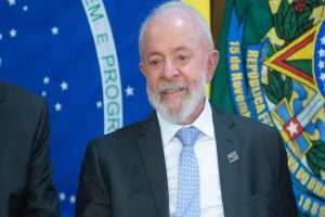 imagens/thumbs/11-05-2025_Lula.jpg