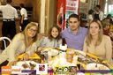 Filename=IMG_0166.jpg
Filesize=122KiB
Dimensions=790x526
Date added=May 11, 2015 IMG_0166.jpg