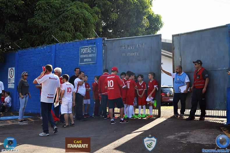 13-05-2017_Londrina_x_Internacional_0007.jpg