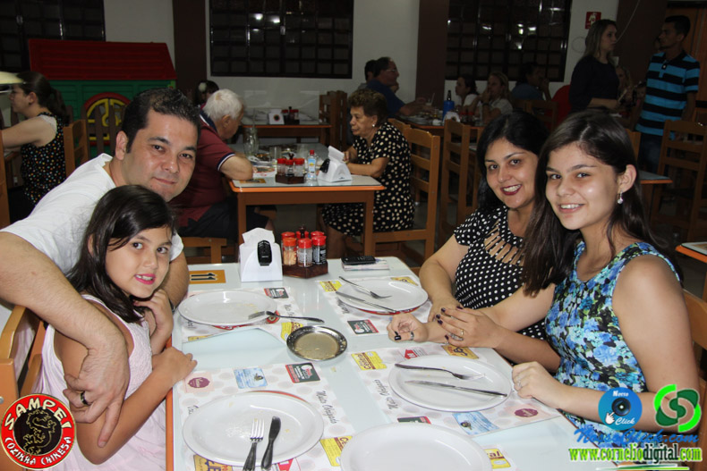 IMG_9879.jpg