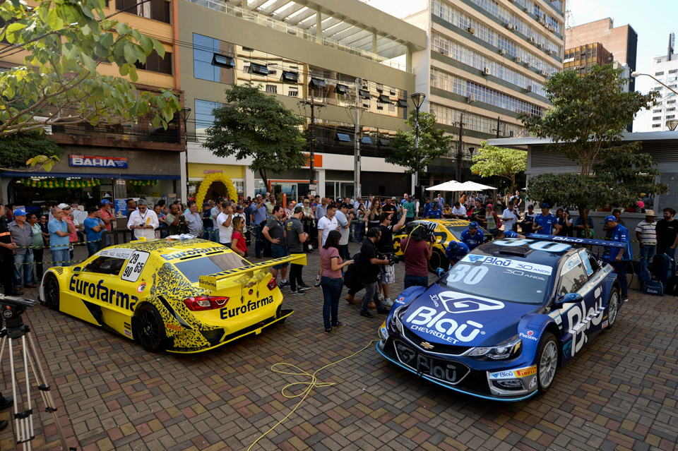 concurso-de-pit-stop-challenge-no-centro-de-londrina---foto-duda-bairrosvicar_40975130015_o_031.jpg