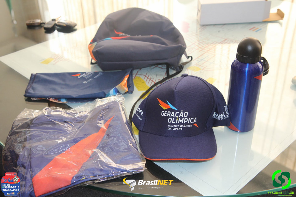 15-12-2019_Atletas_Recebem_Bolsas_33.jpg