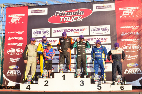 Filename=DSC_7212.jpg
Filesize=366KiB
Dimensions=960x636
Date added=Aug 19, 2025 DSC_7212.jpg