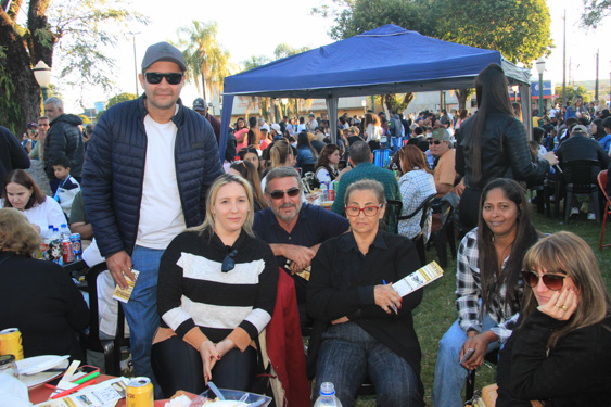 Filename=165.jpg
Filesize=355KiB
Dimensions=960x640
Date added=Aug 11, 2025 165.jpg
